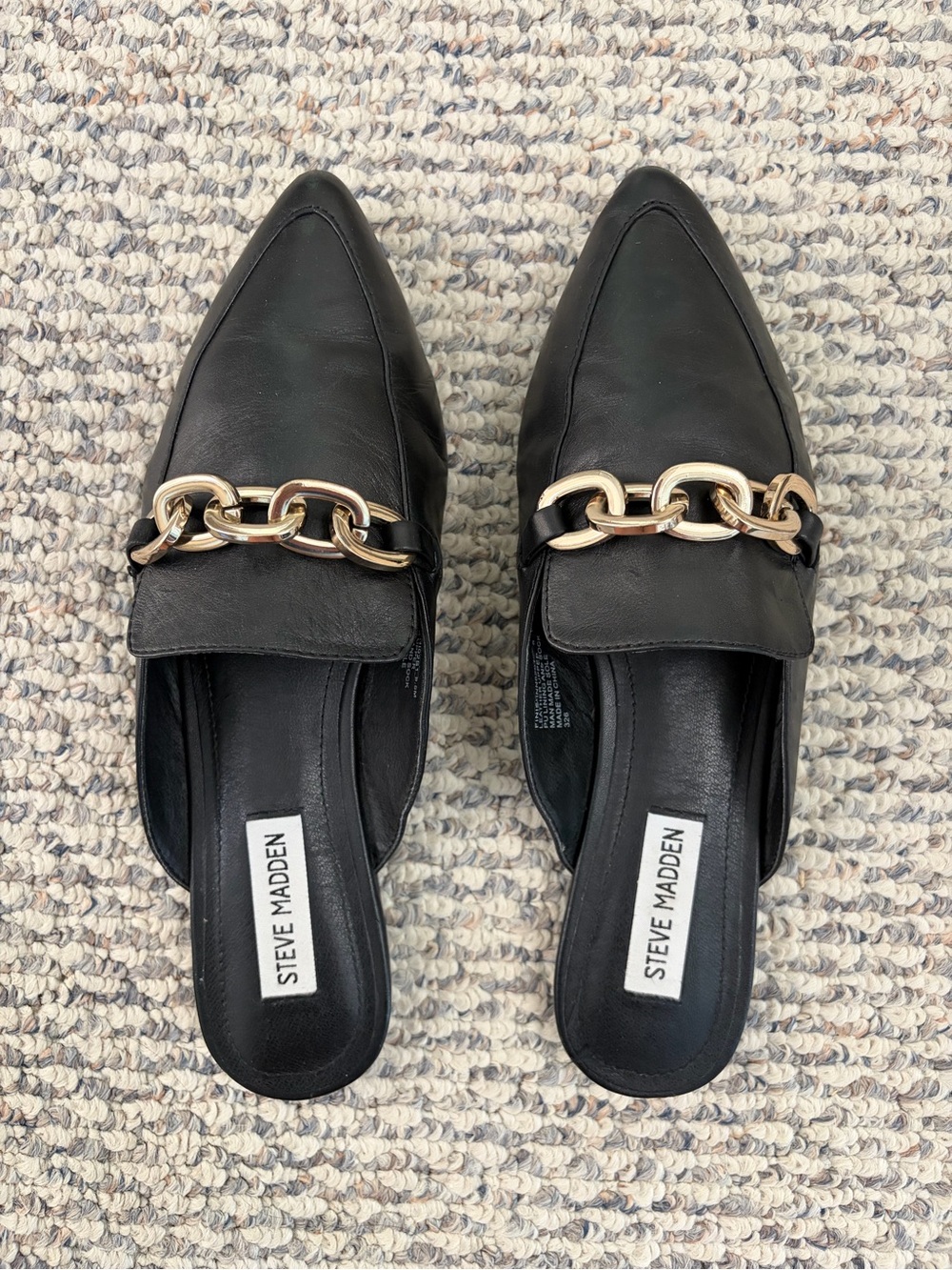 Steve Madden Black Leather Slip-On Mules with Gold Chain
